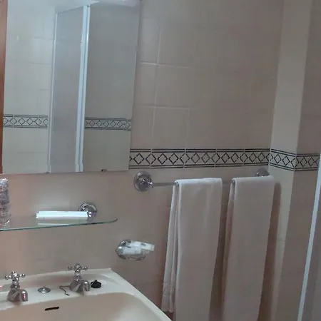 Residencial Elisio Pensión